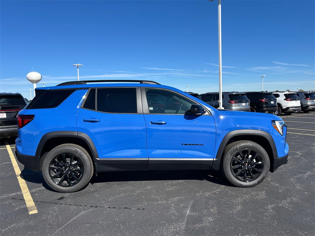 2026 GMC TERRAIN - Image 8