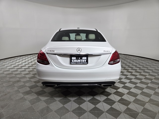 2018 Mercedes Benz C 300 4MATIC photo 3