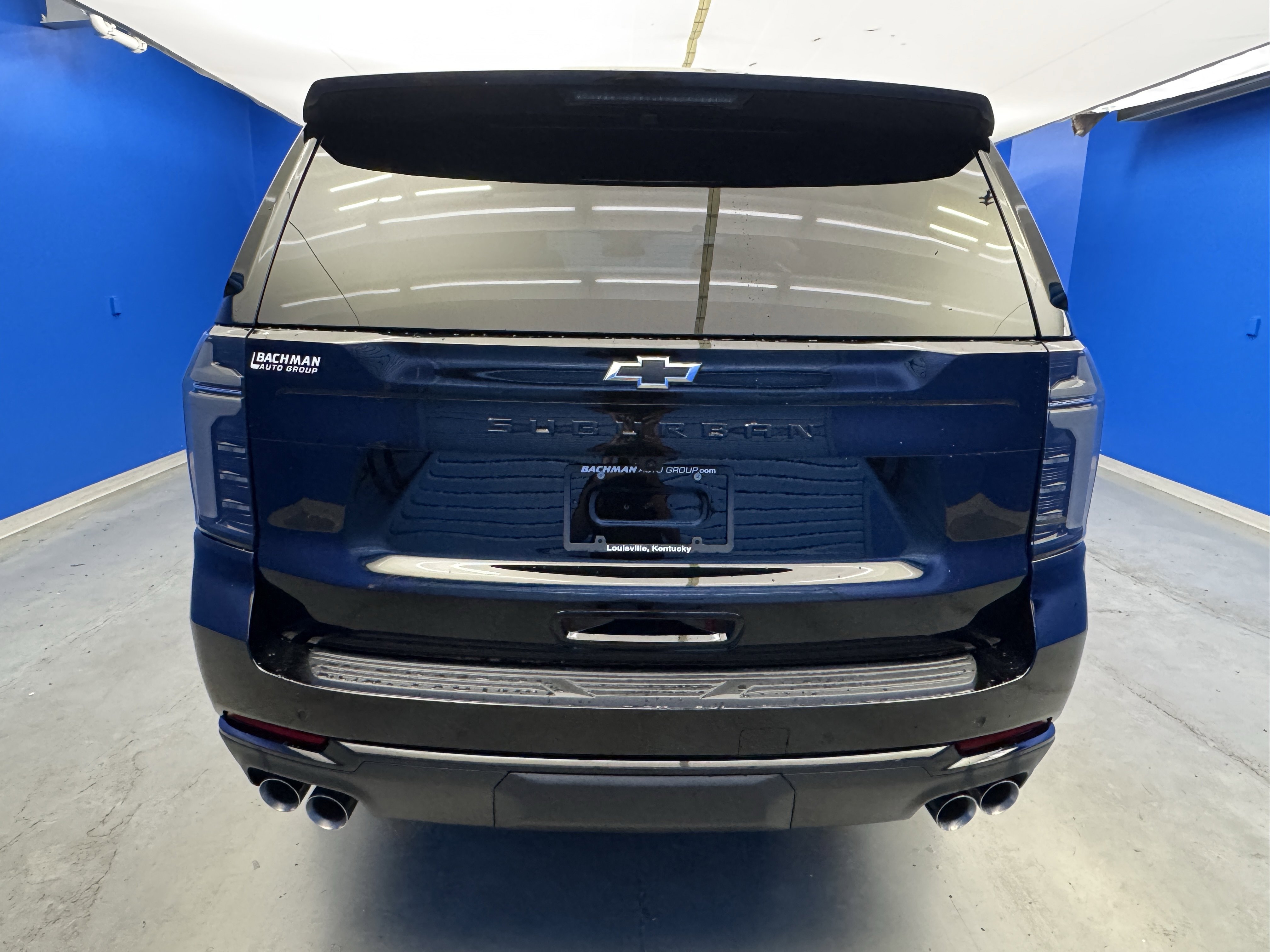 2026 Chevrolet Suburban Z71 photo 3