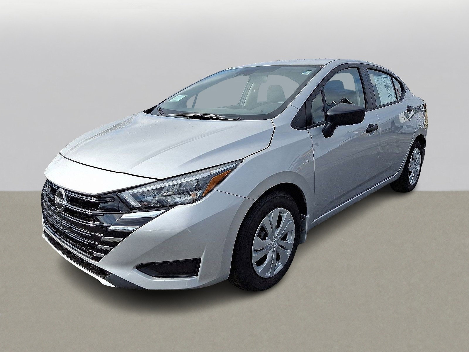 2025 Nissan Versa S photo 2
