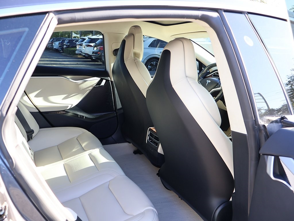 2018 Tesla Model S 75D photo 35