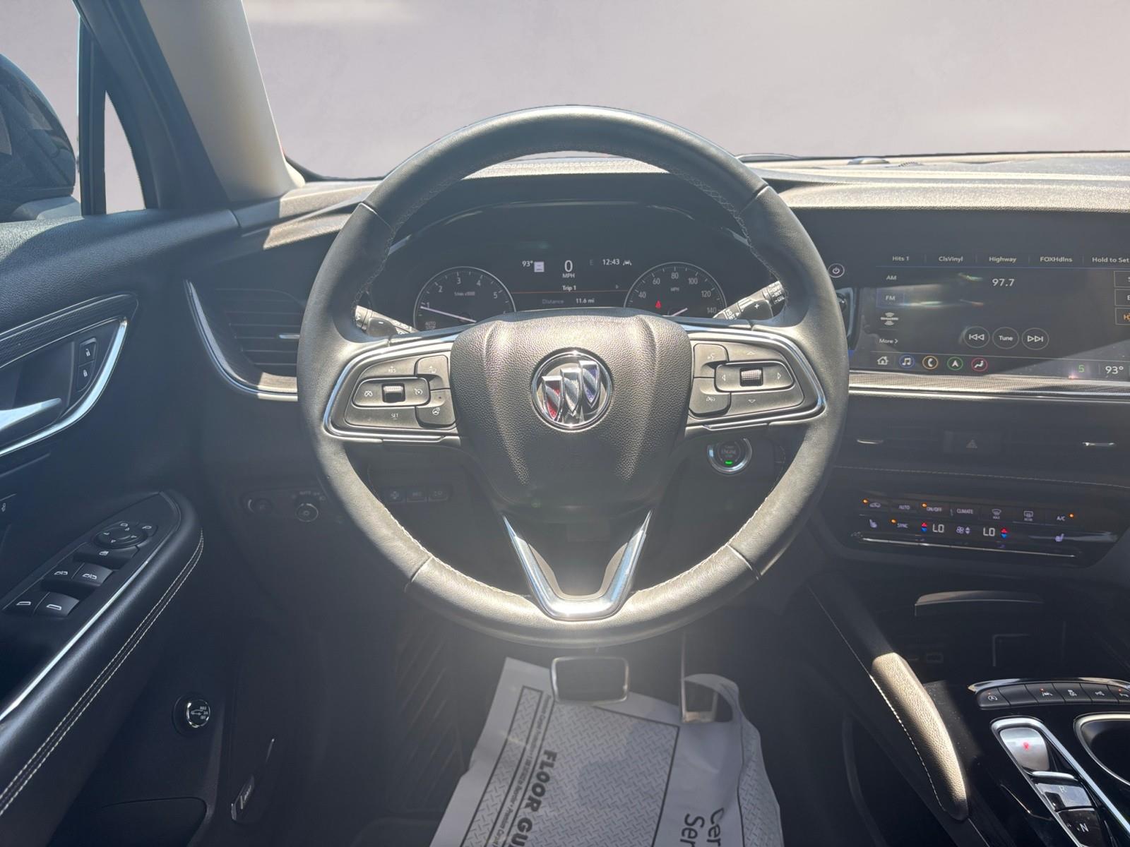 2022 Buick Envision Essence photo 12