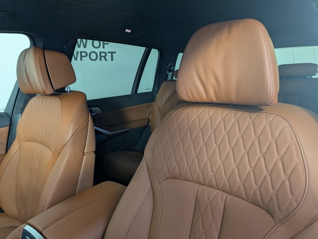2026 Bmw X7 M60i photo 12