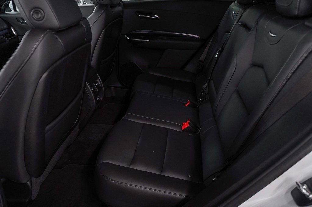 2023 Cadillac XT4 Luxury photo 16