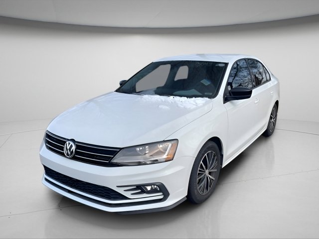 Used 2018 Volkswagen Jetta Wolfsburg Edition with VIN 3VWB67AJ0JM213047 for sale in Fairfield, OH
