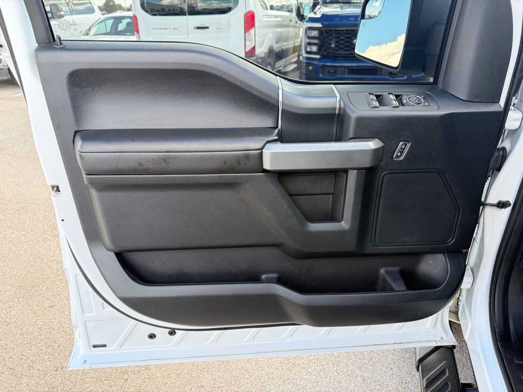 2018 Ford F-150 XLT photo 5