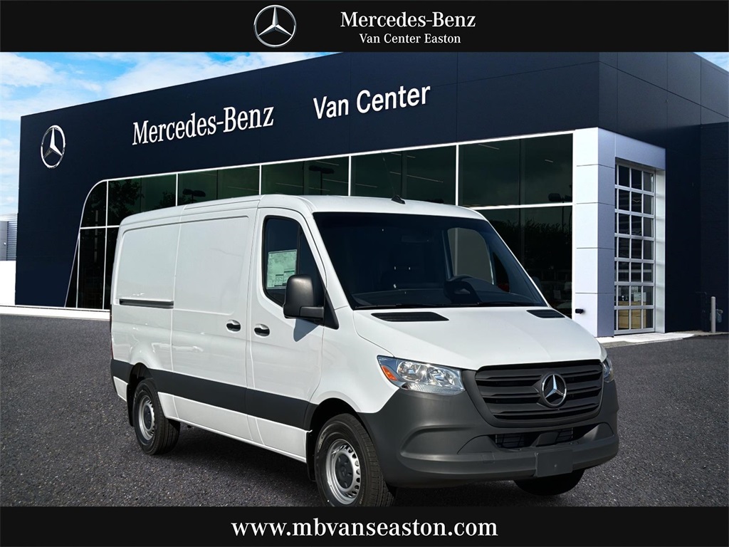 2025 Mercedes-Benz Sprinter Cargo Van Base's photo