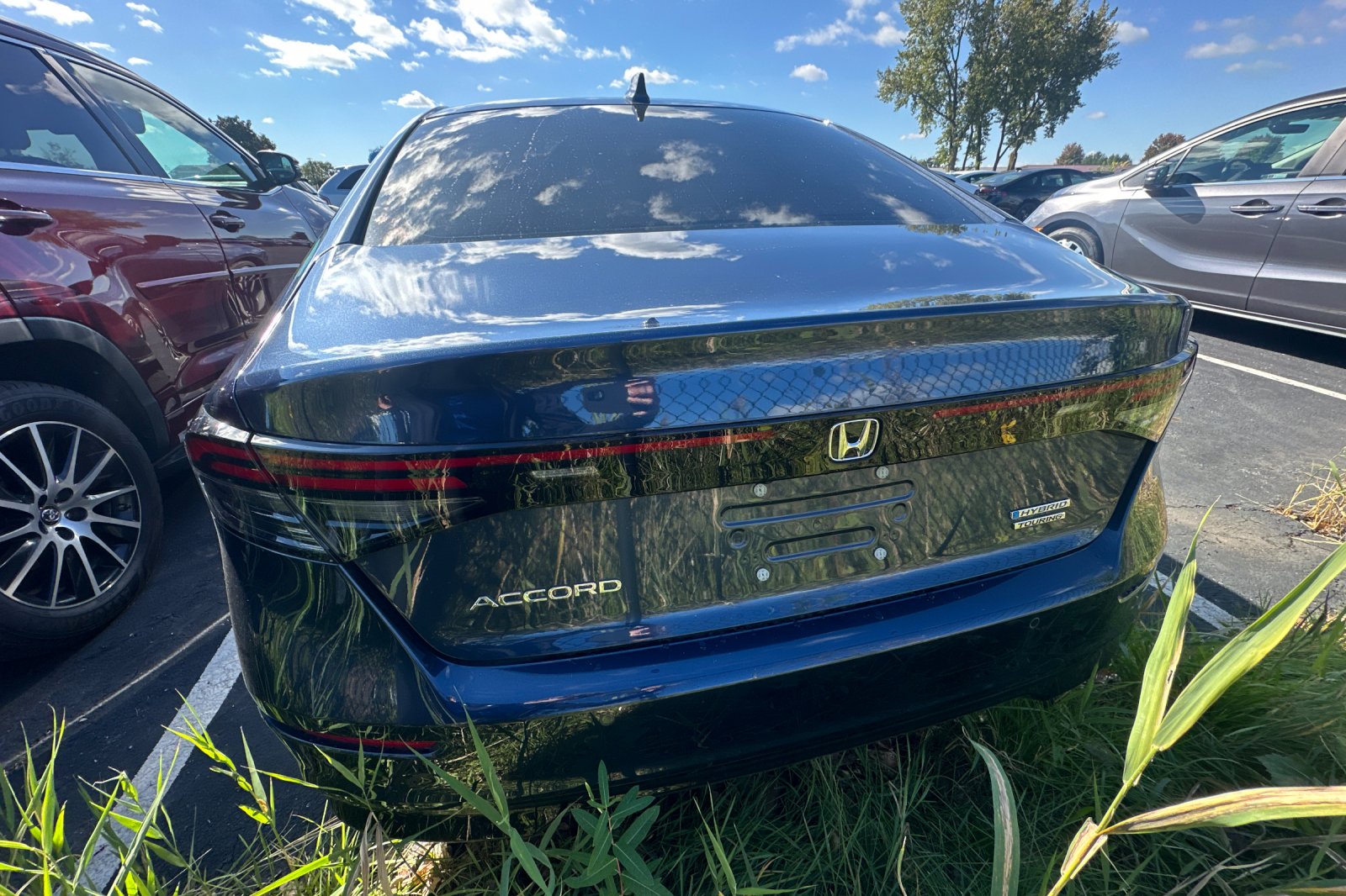 2025 Honda Accord Hybrid Touring photo 4