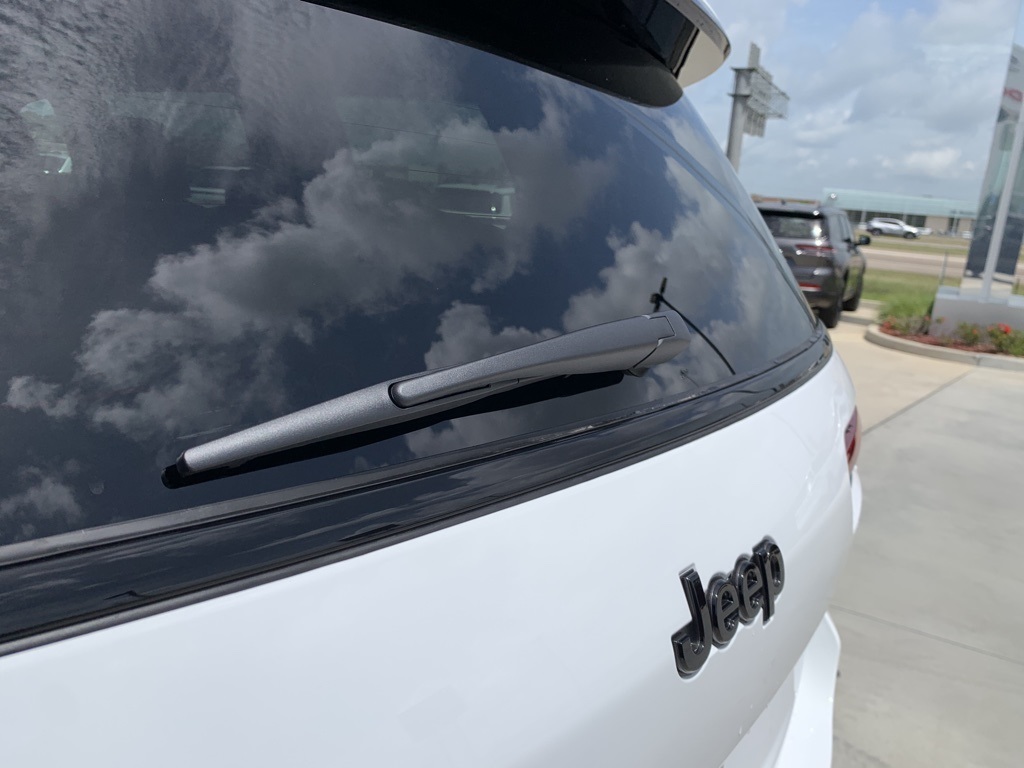 2025 Jeep Grand Cherokee Altitude X photo 16