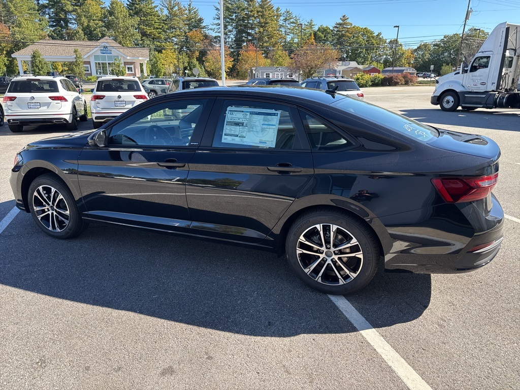 2026 Volkswagen Jetta 1.5T Sport photo 3