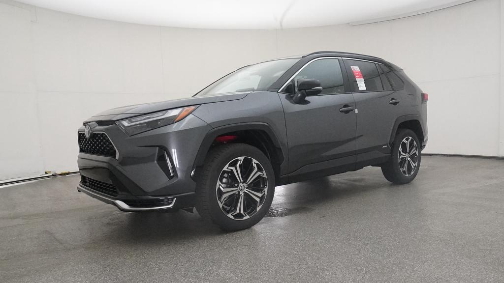 2025 Toyota RAV4 Hybrid XSE photo 6