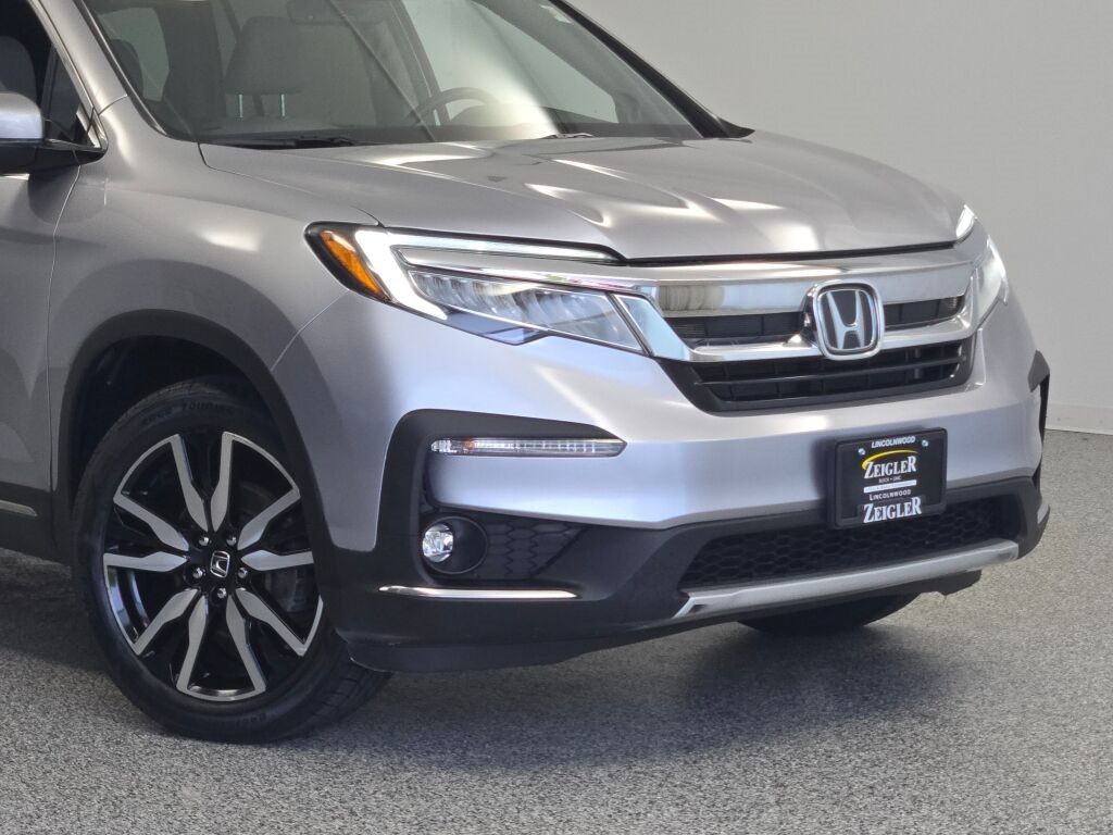 2022 Honda Pilot Touring photo 2