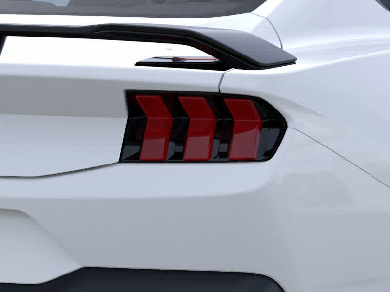 2025 Ford Mustang Dark Horse photo 19