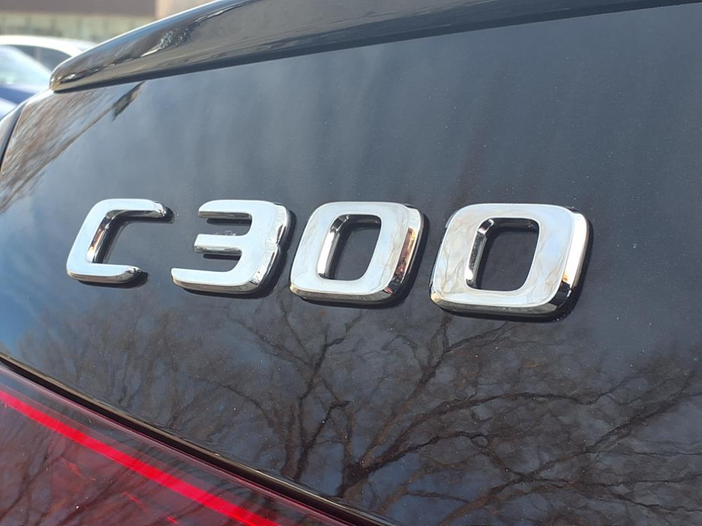 2025 Mercedes Benz C 300 4MATIC photo 4