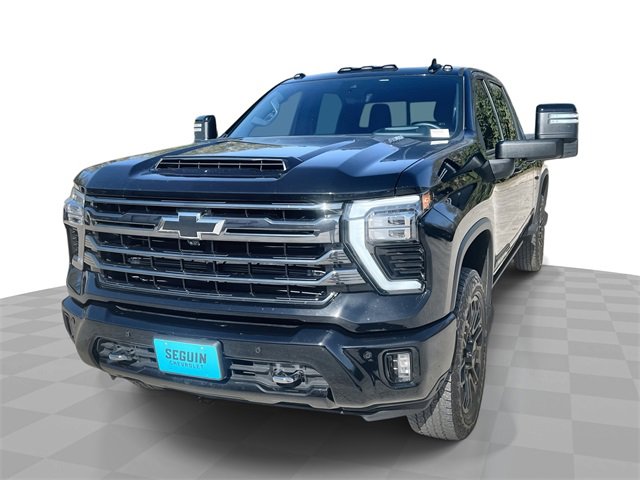 2024 Chevrolet Silverado 2500HD High Country's photo