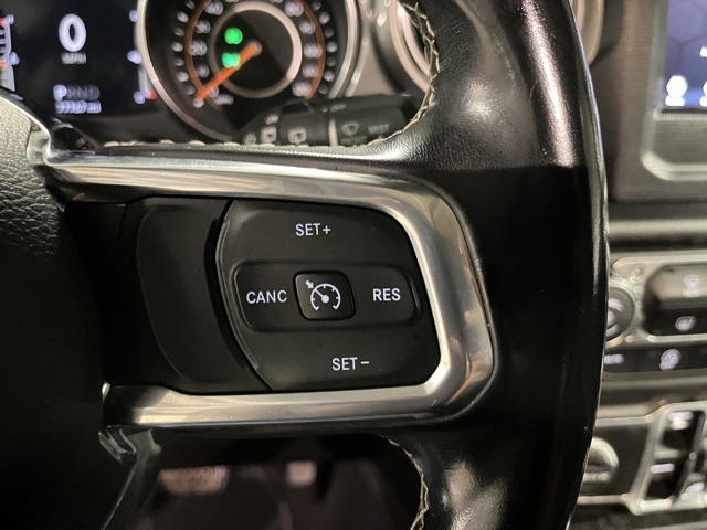 2020 Jeep Wrangler Unlimited Sahara photo 24
