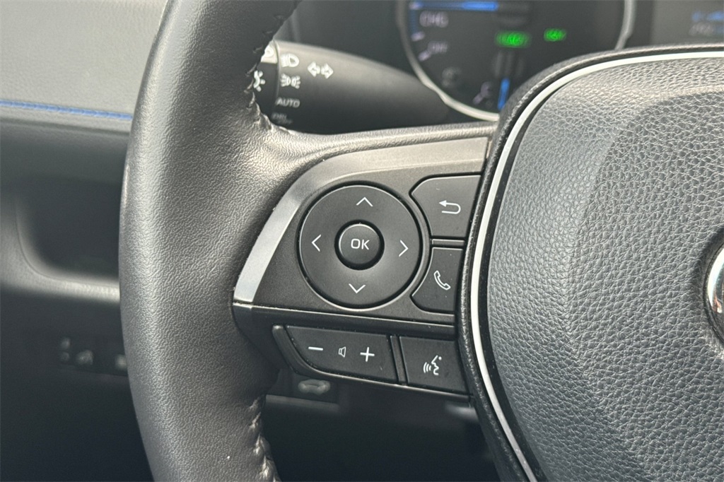 2022 Toyota RAV4 Hybrid SE photo 27