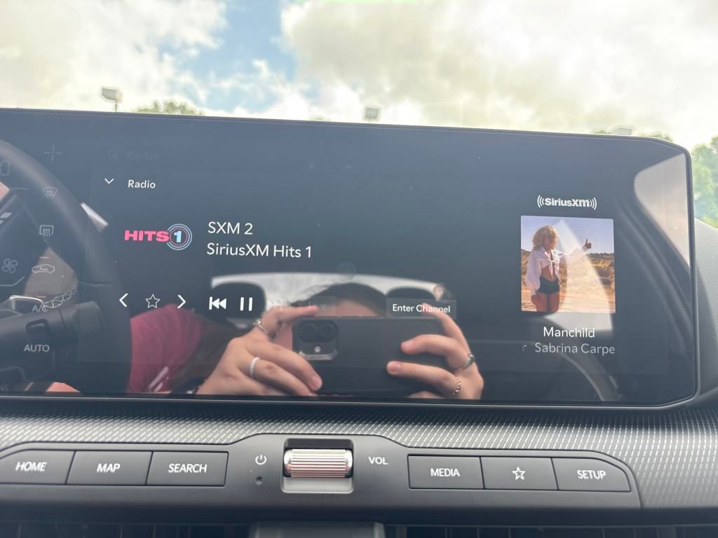2025 Kia K4 GT-Line photo 18