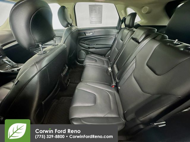 2018 Ford Edge Titanium photo 25