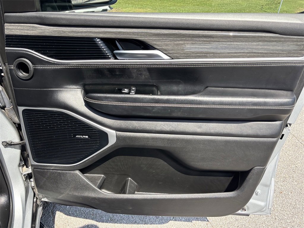 2022 Jeep Wagoneer Series III photo 20