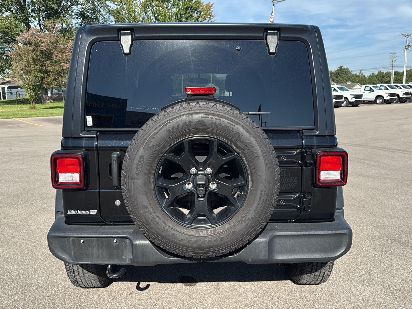 2022 Jeep Wrangler Unlimited Willys Sport photo 13