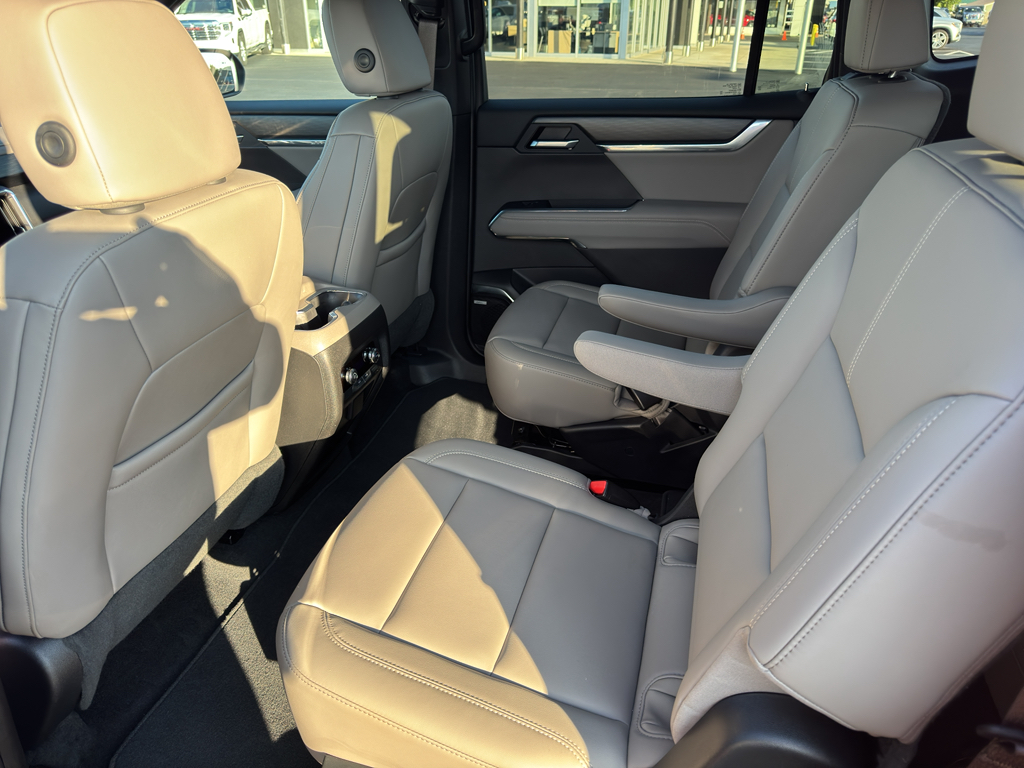 2024 Gmc Acadia Elevation photo 6