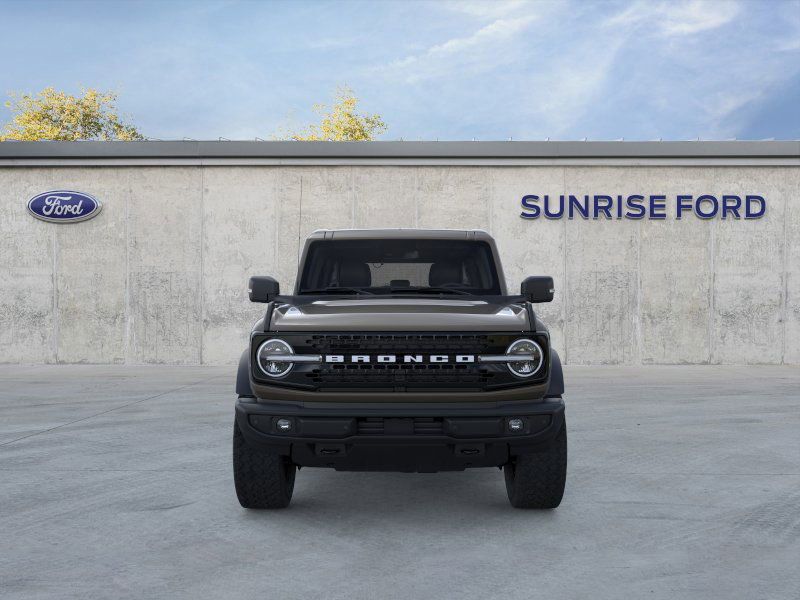 2025 Ford Bronco Outer Banks photo 7
