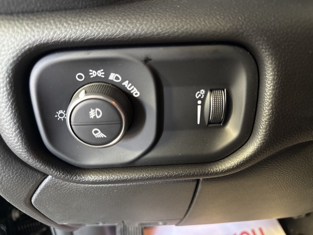 2025 Ram 2500 Big Horn photo 9