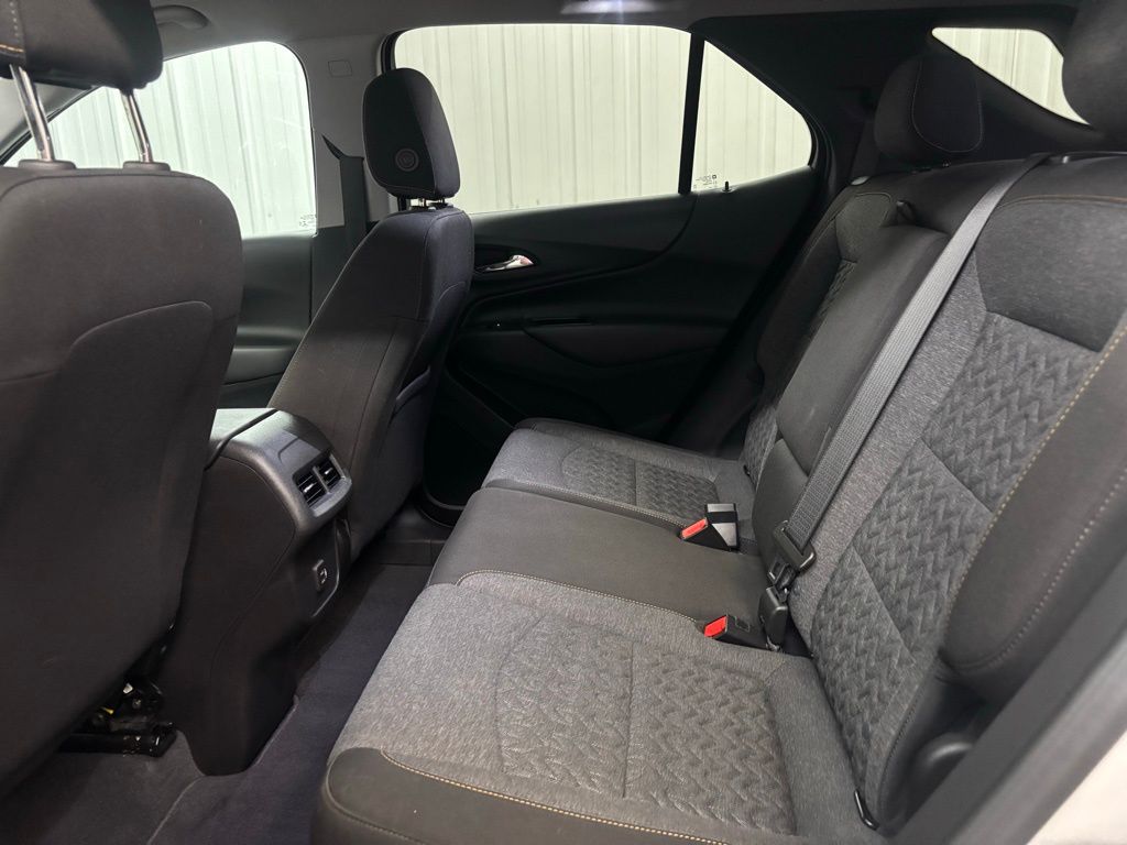 2022 Chevrolet Equinox LT photo 15