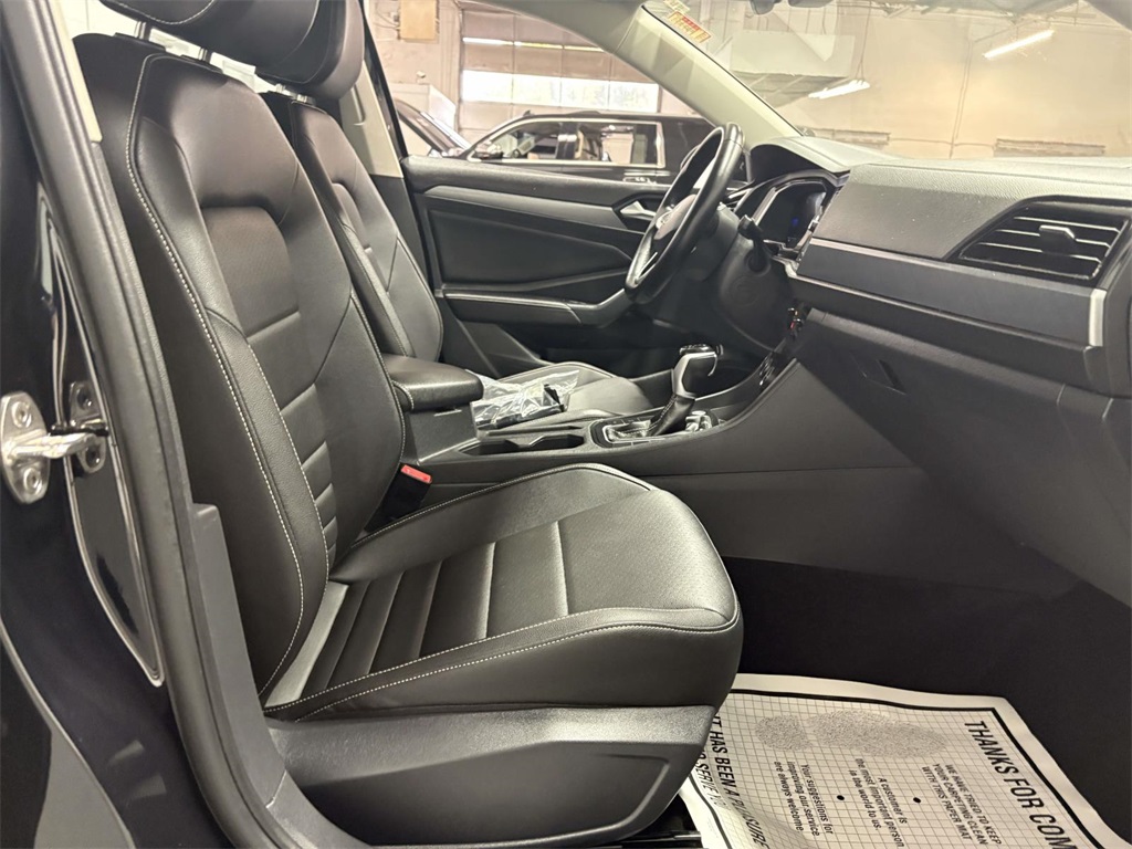 2024 Volkswagen Jetta 1.5T SE photo 29