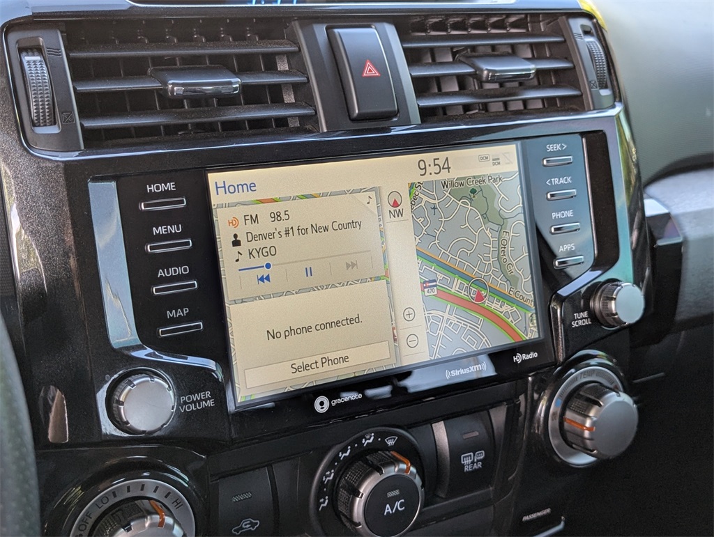 2020 Toyota 4Runner TRD Off-Road photo 25