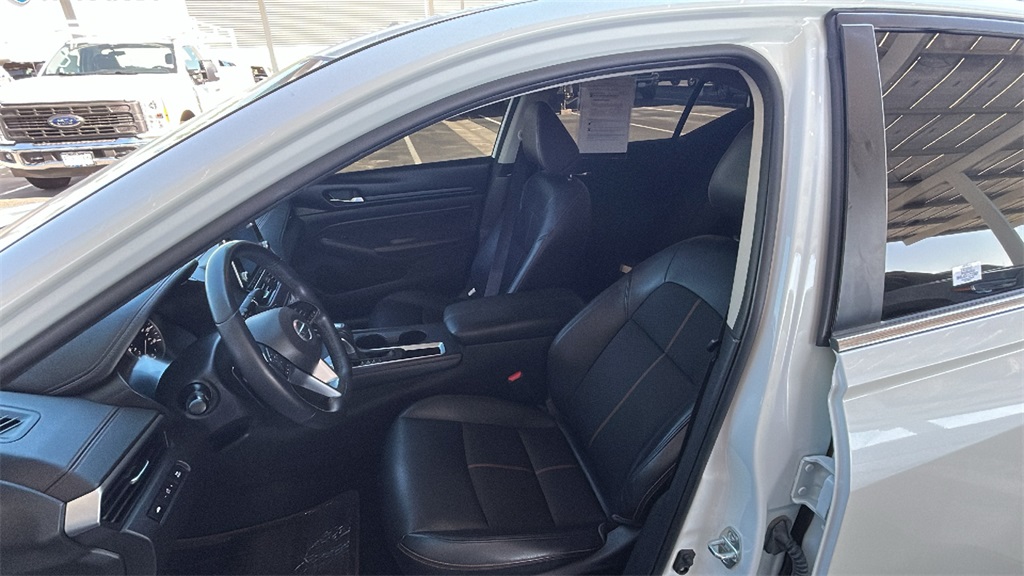 2020 Nissan Altima 2.5 SR photo 20