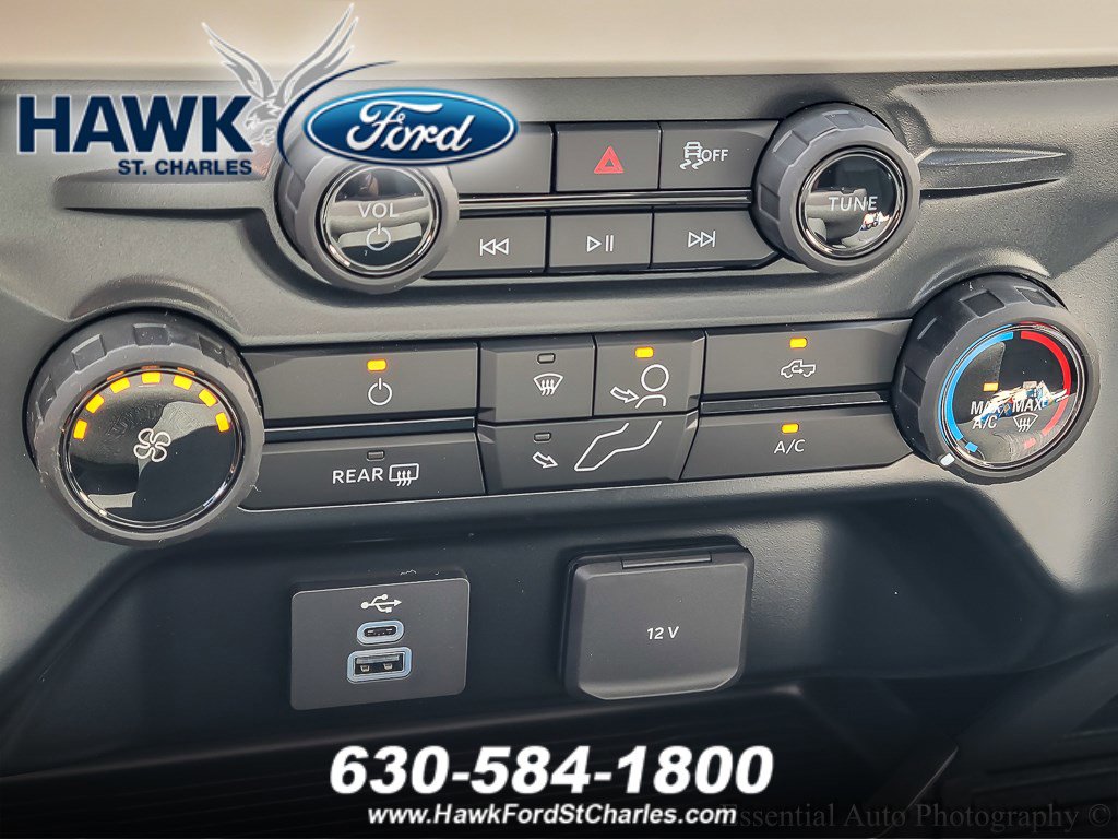 2025 FORD F-350 - Image 12