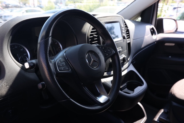 2022 Mercedes Benz Metris Cargo Van photo 4