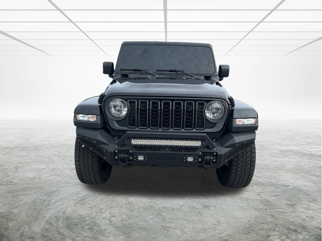 2024 Jeep Gladiator photo 8