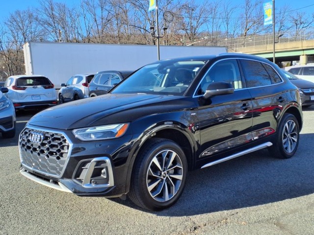 2023 Audi Q5 S line Premium Plus photo 3