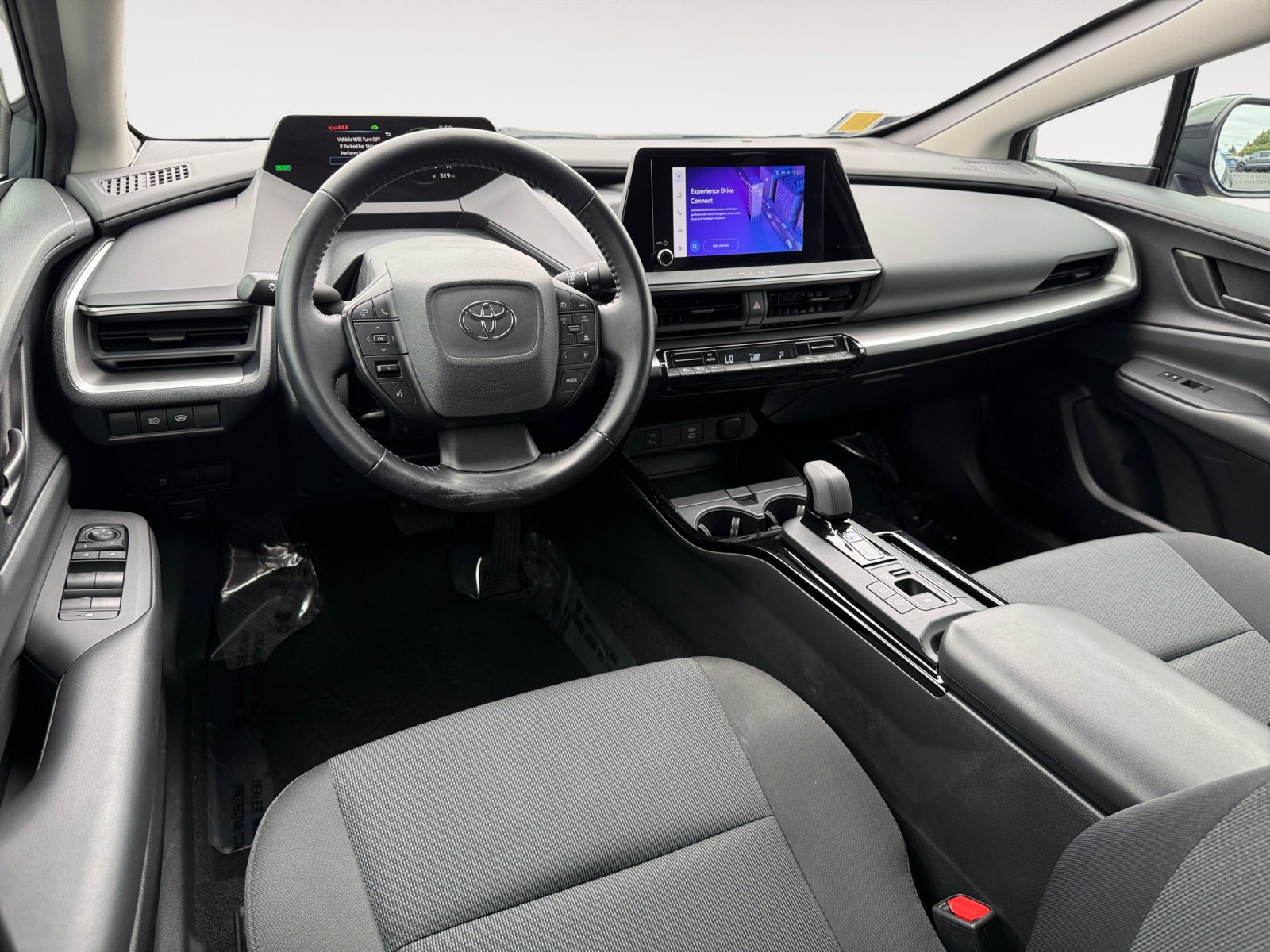 2023 Toyota Prius LE photo 15