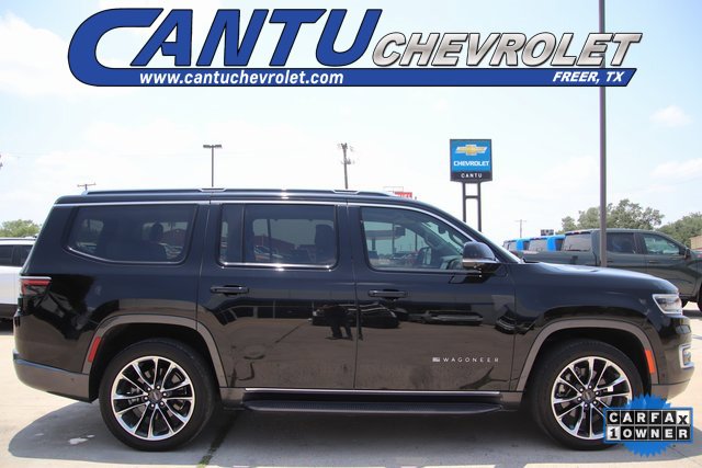 2022 Jeep Wagoneer Series II's photo