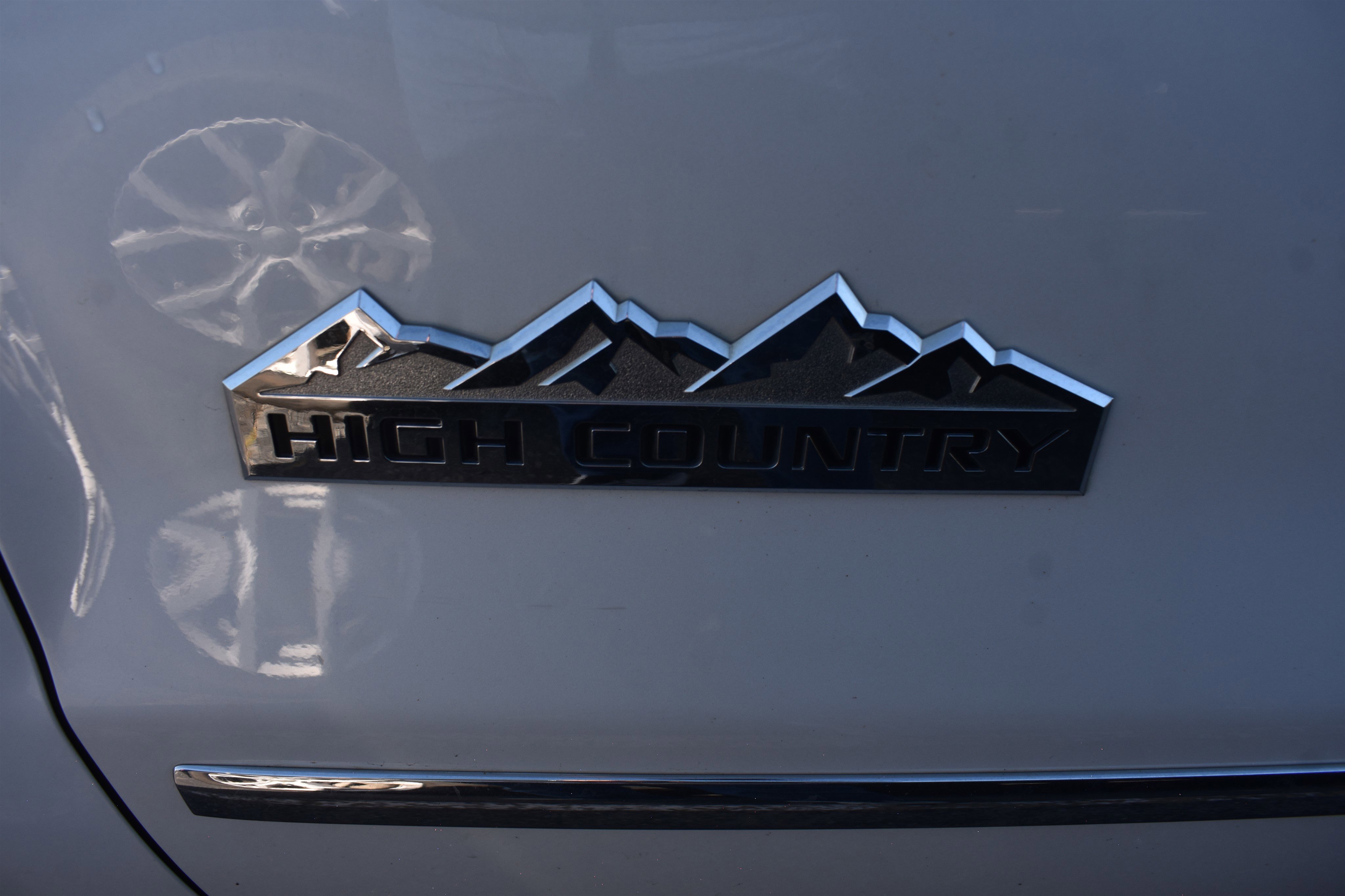 Used 2017 Chevrolet Silverado 1500 High Country with VIN 3GCUKTEC3HG189380 for sale in Conway, AR