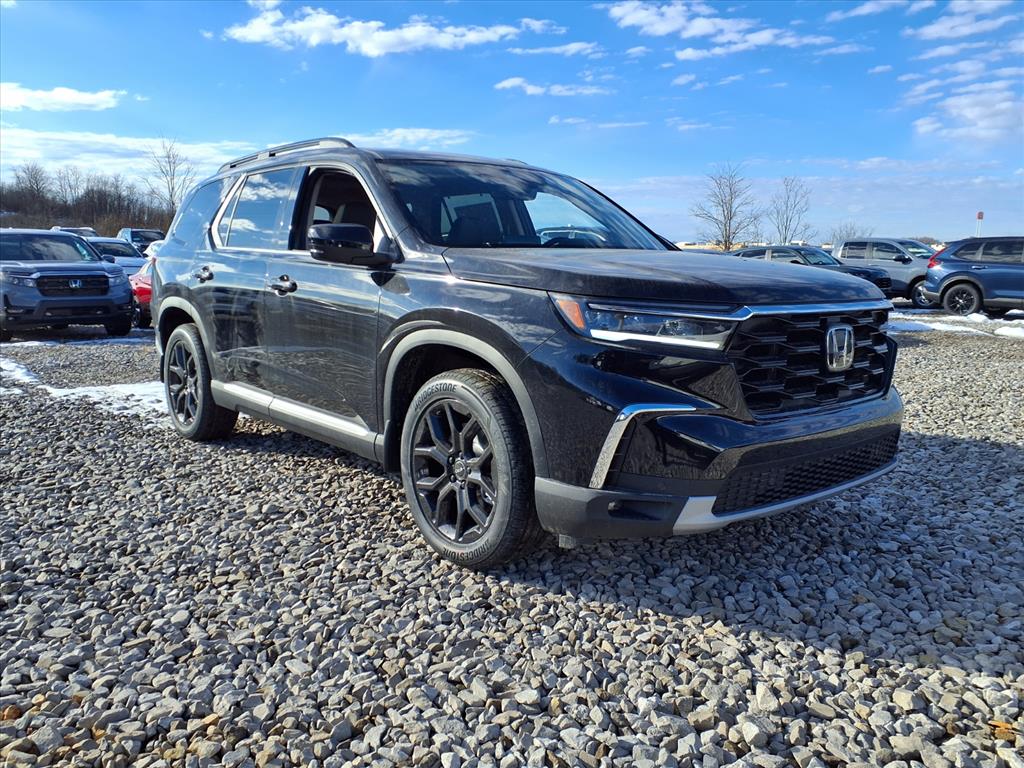 2025 Honda Pilot Touring's photo