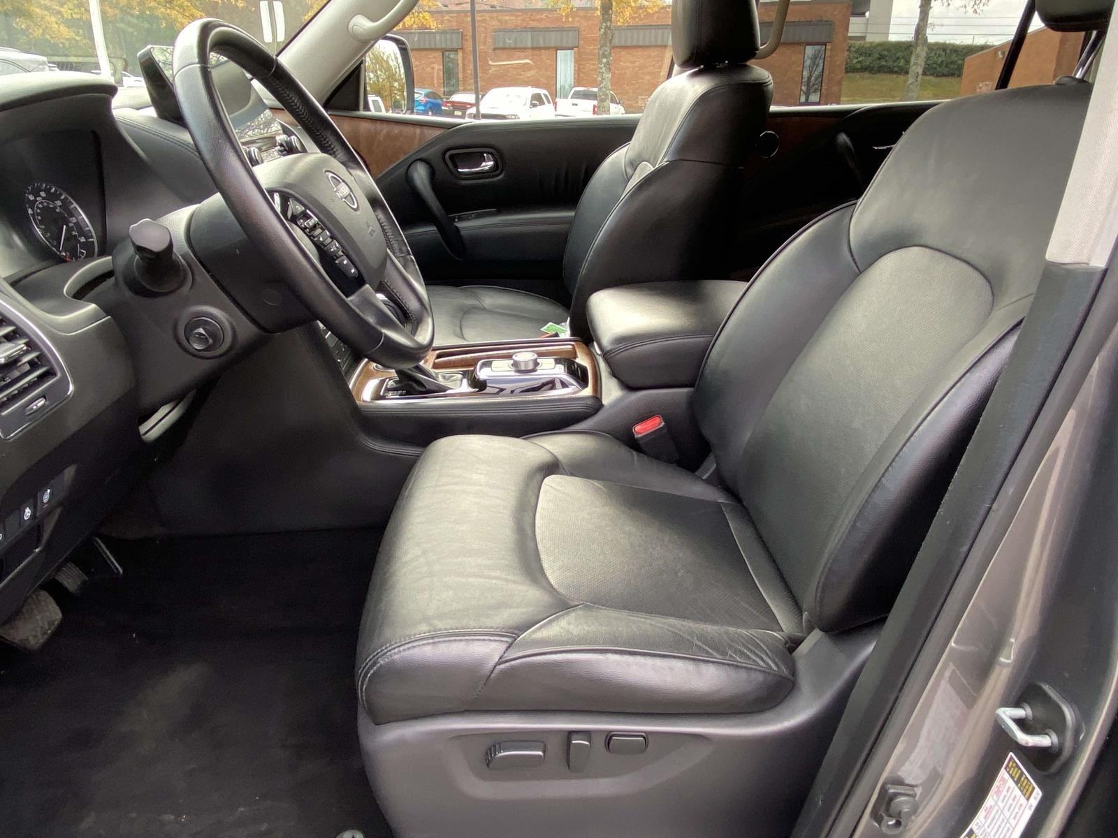 2024 Nissan Armada SL photo 4