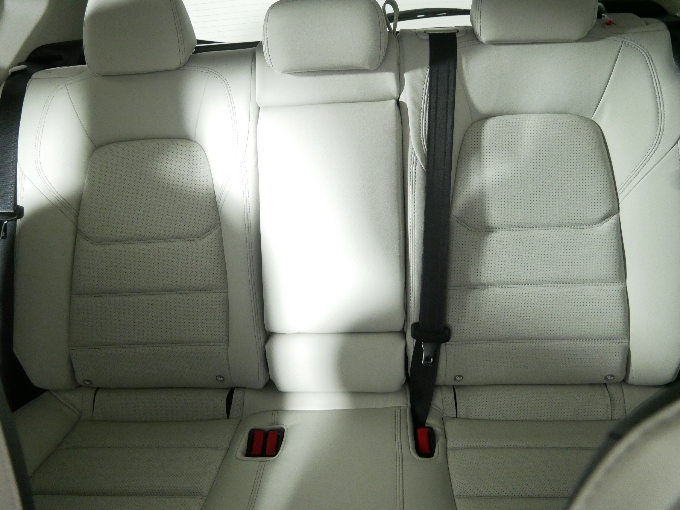 2025 Mazda CX-5 2.5 S Preferred photo 4