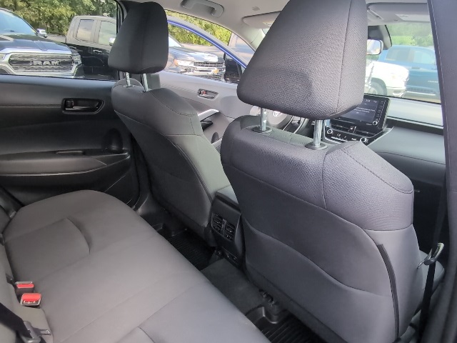 2022 Toyota Corolla Cross LE photo 45