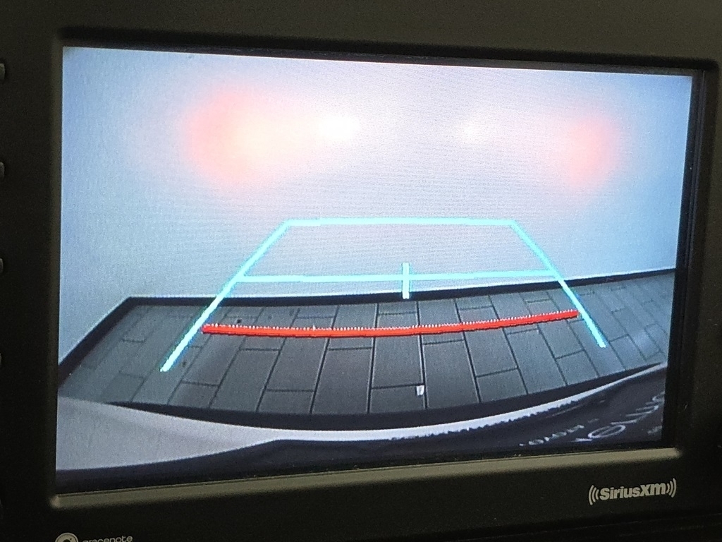2022 Toyota RAV4 LE photo 5