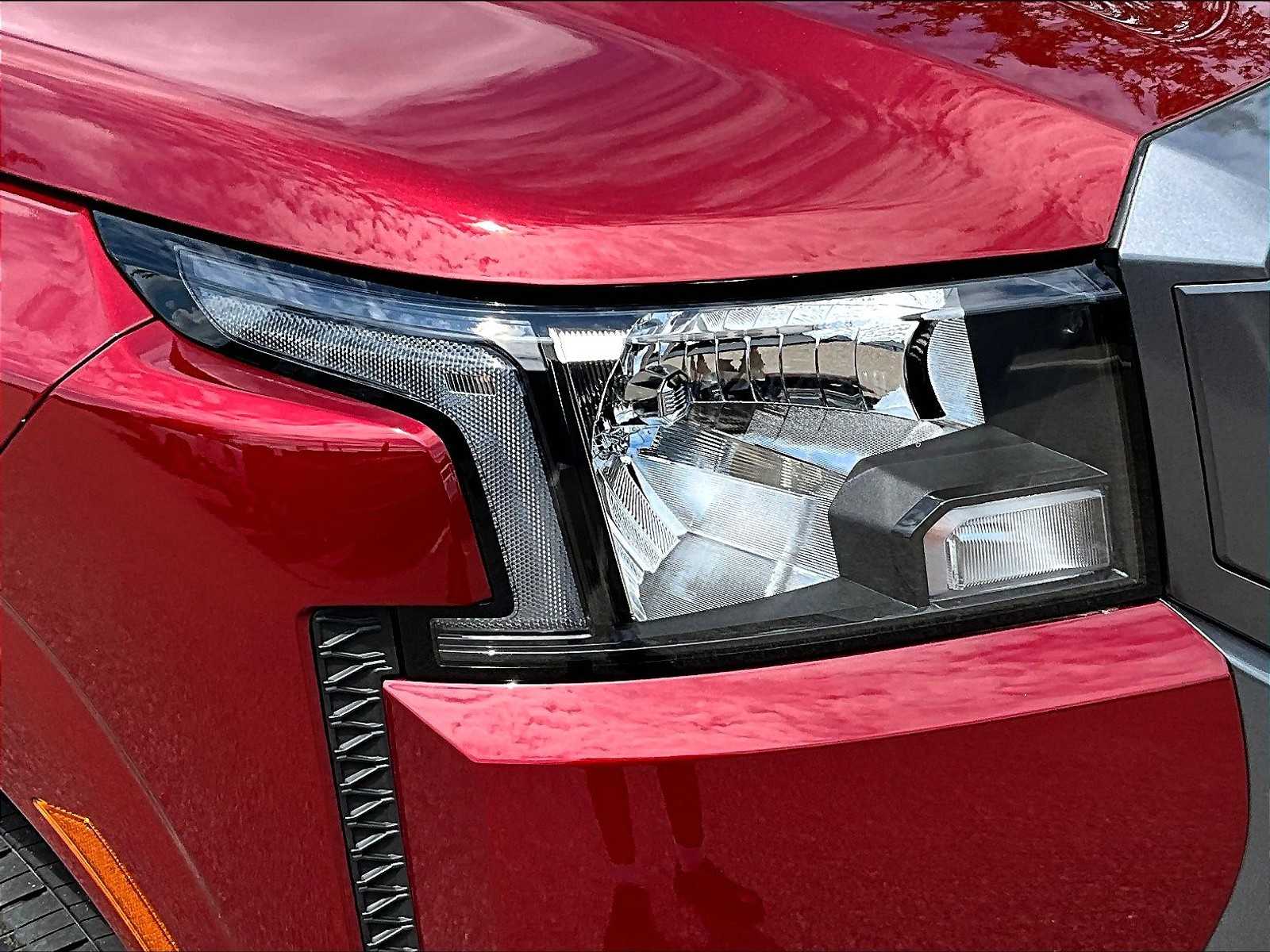 2025 Nissan Frontier SV photo 30