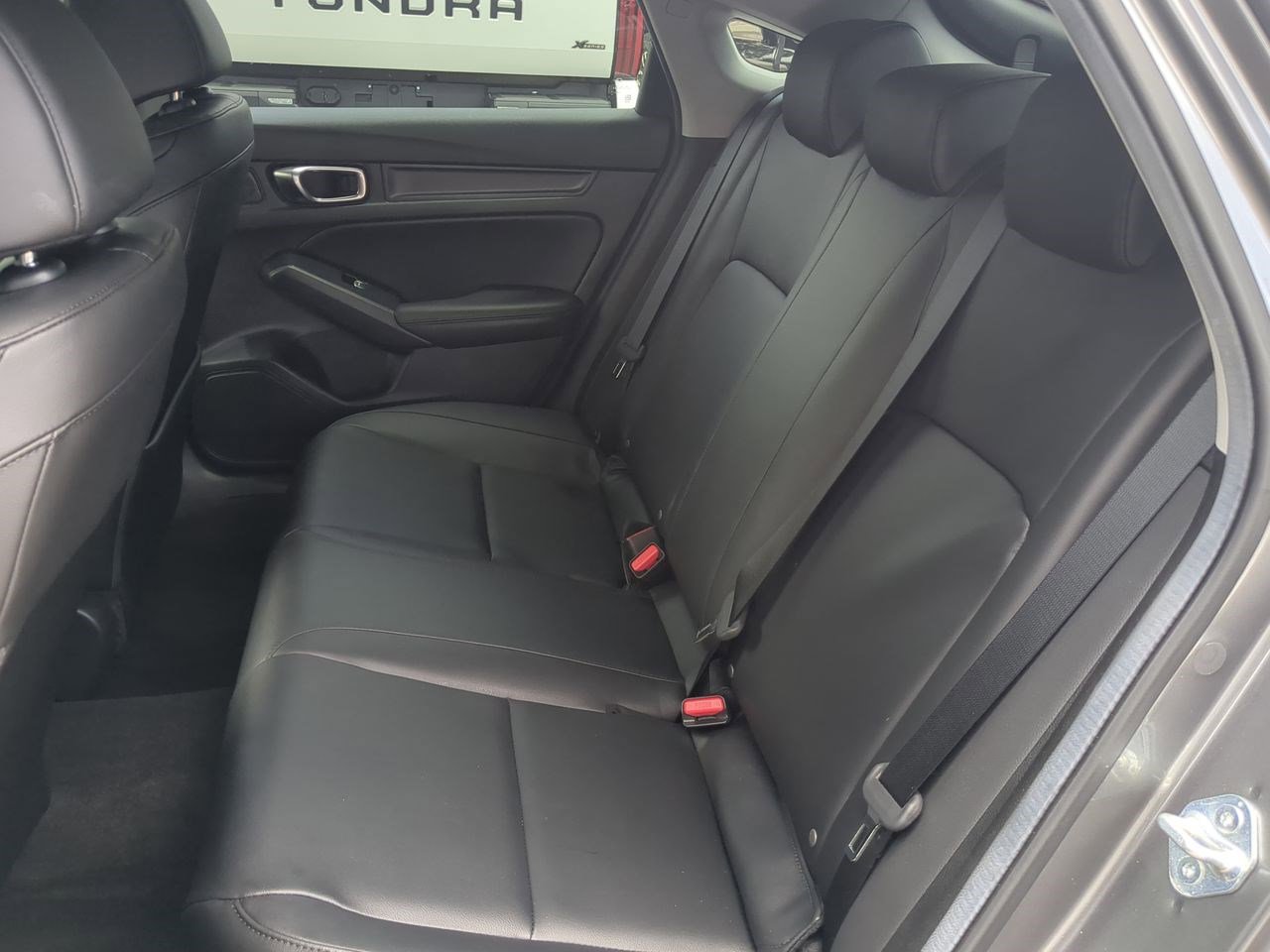 2025 Acura Integra Base photo 12