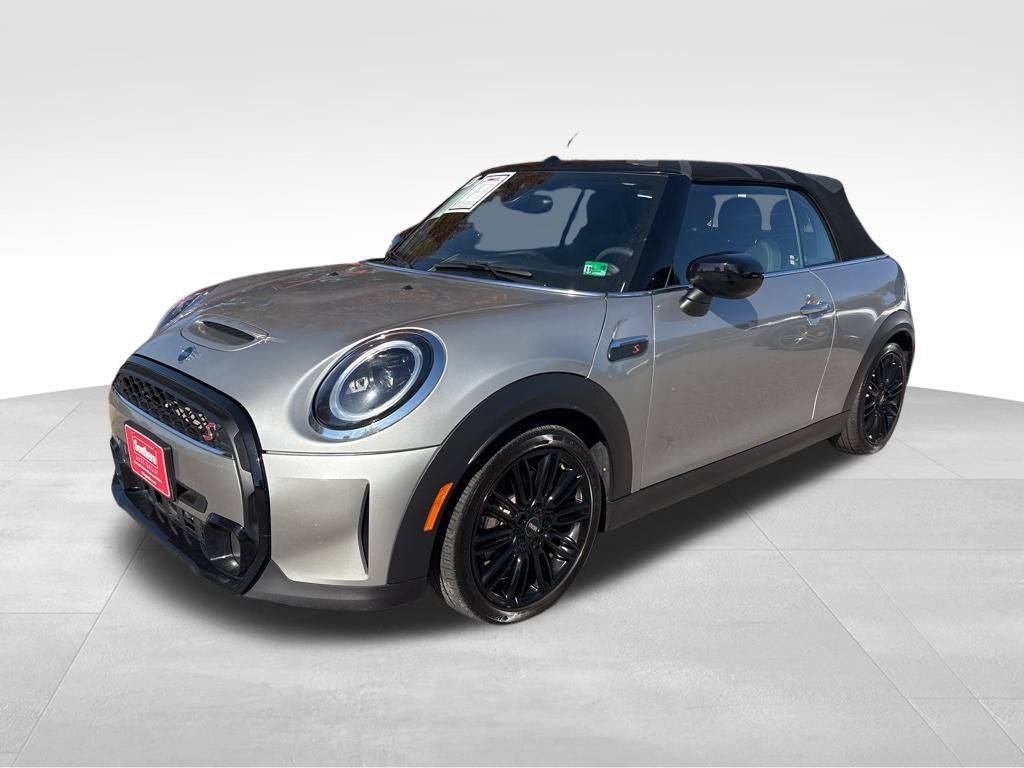 2024 Mini Cooper Convertible S photo 3