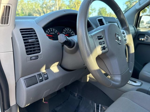 2020 Nissan Frontier S photo 13