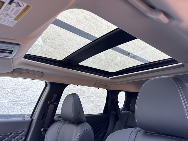 2025 Mitsubishi Outlander PHEV SEL photo 9