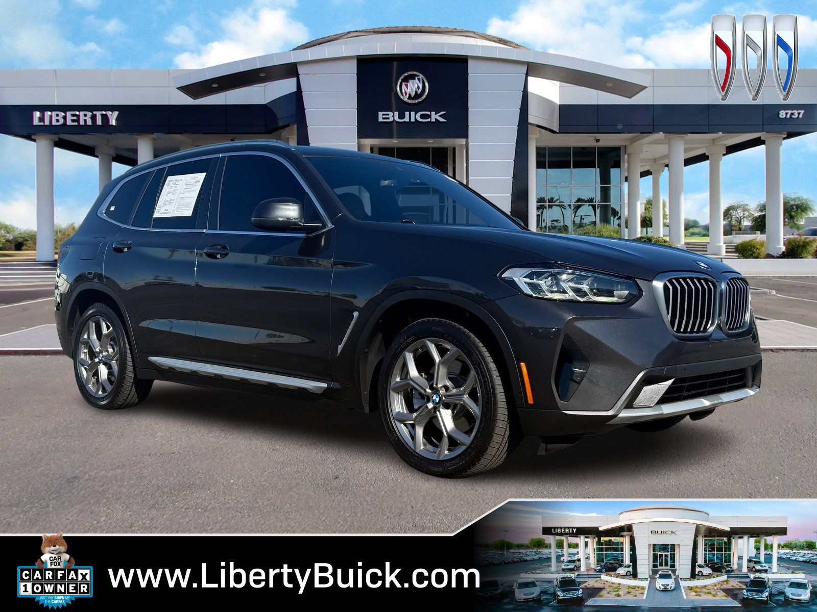 2022 BMW X3 30i's photo